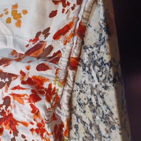 Pretty blouse - Picture 3 of 4